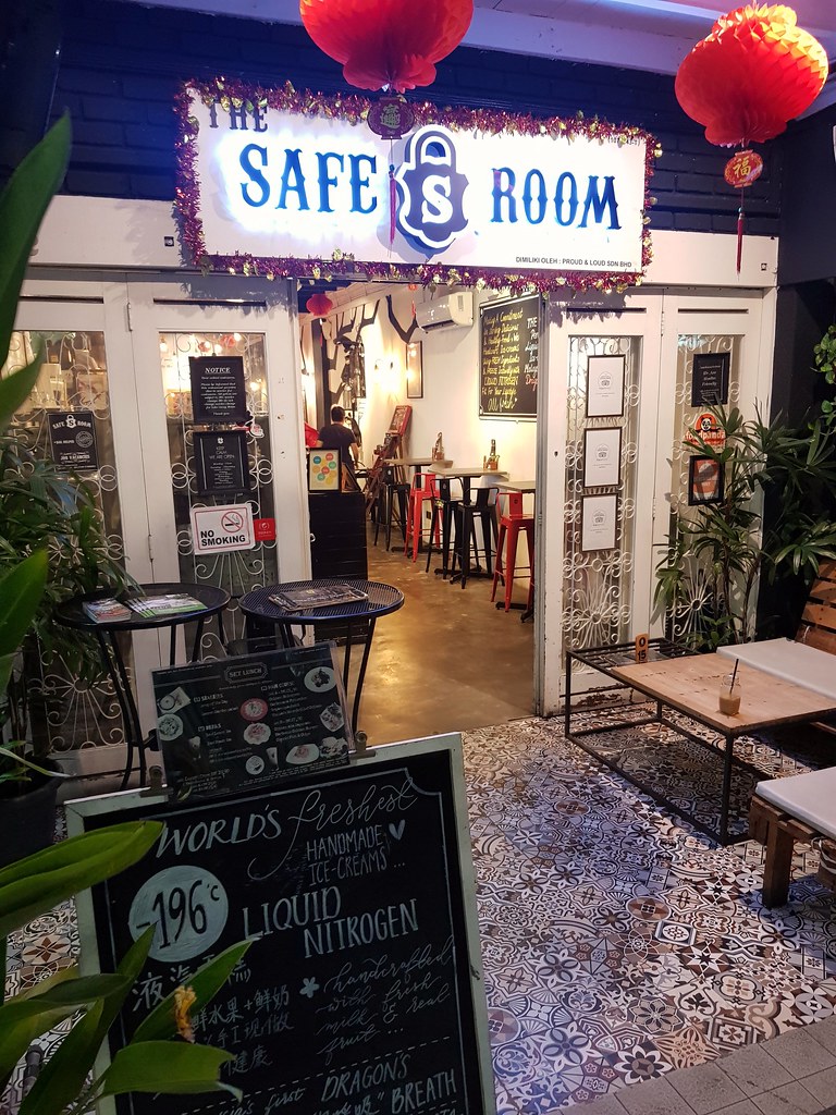 @ The Safe Room at Lebuh Campbell, Penang