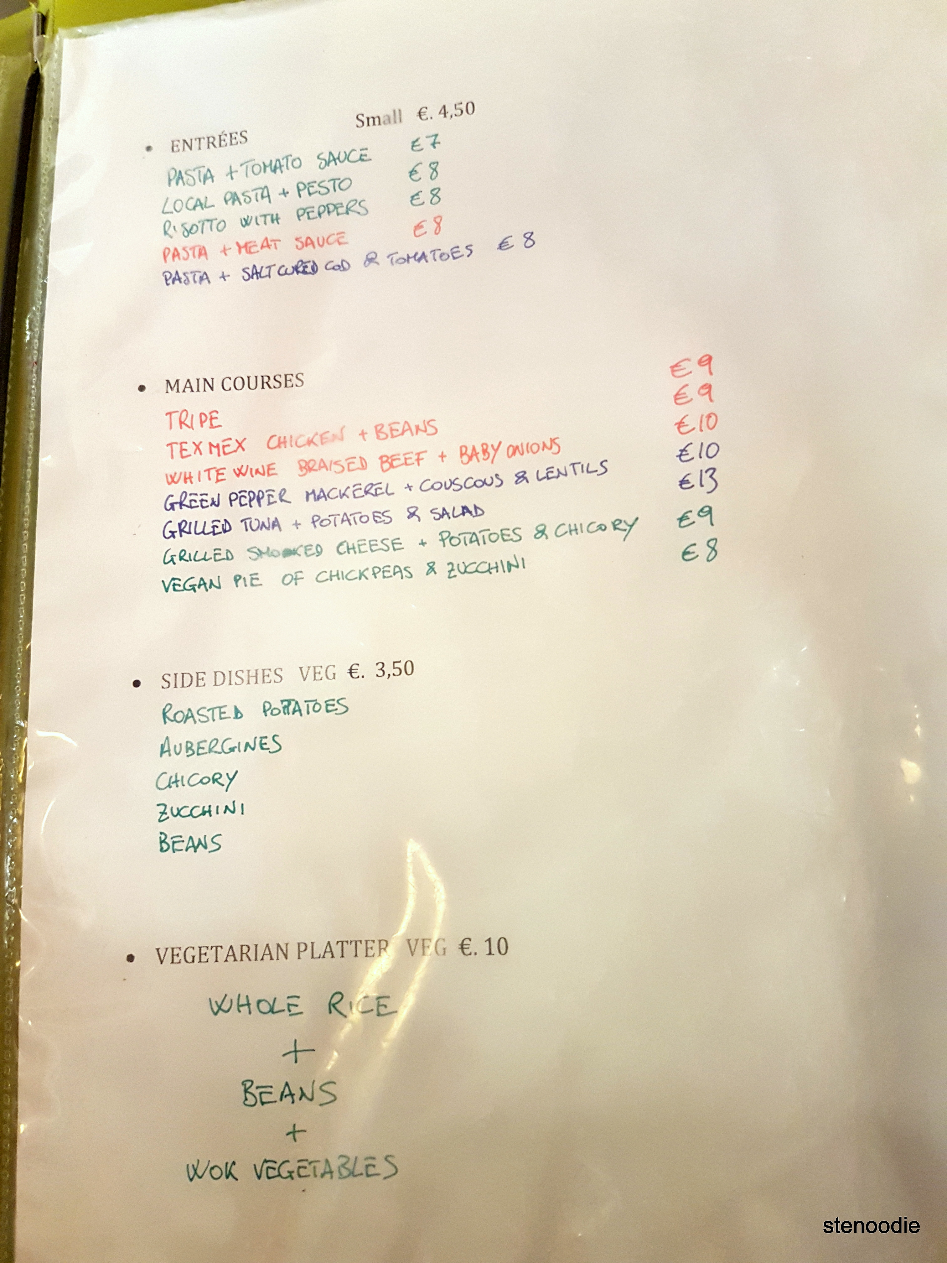Numeroundici English menu and prices
