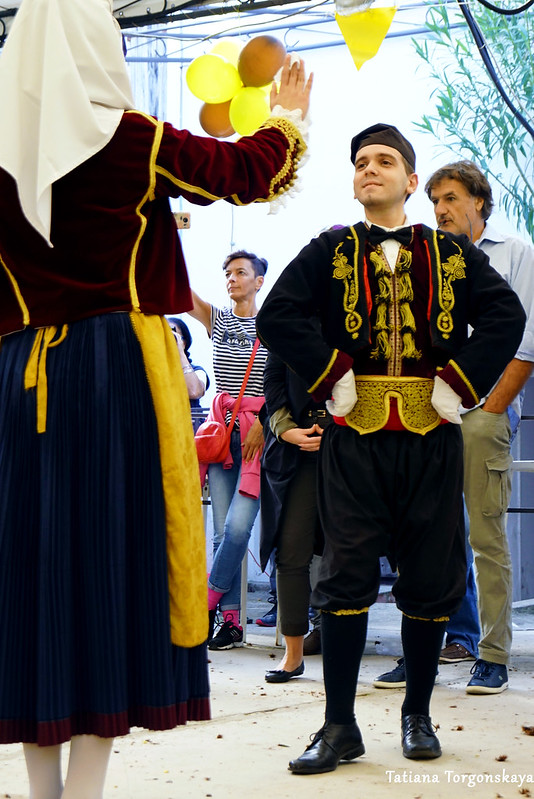 Выступление фольклорного ансамбля "Nikola Đurković" на празднике