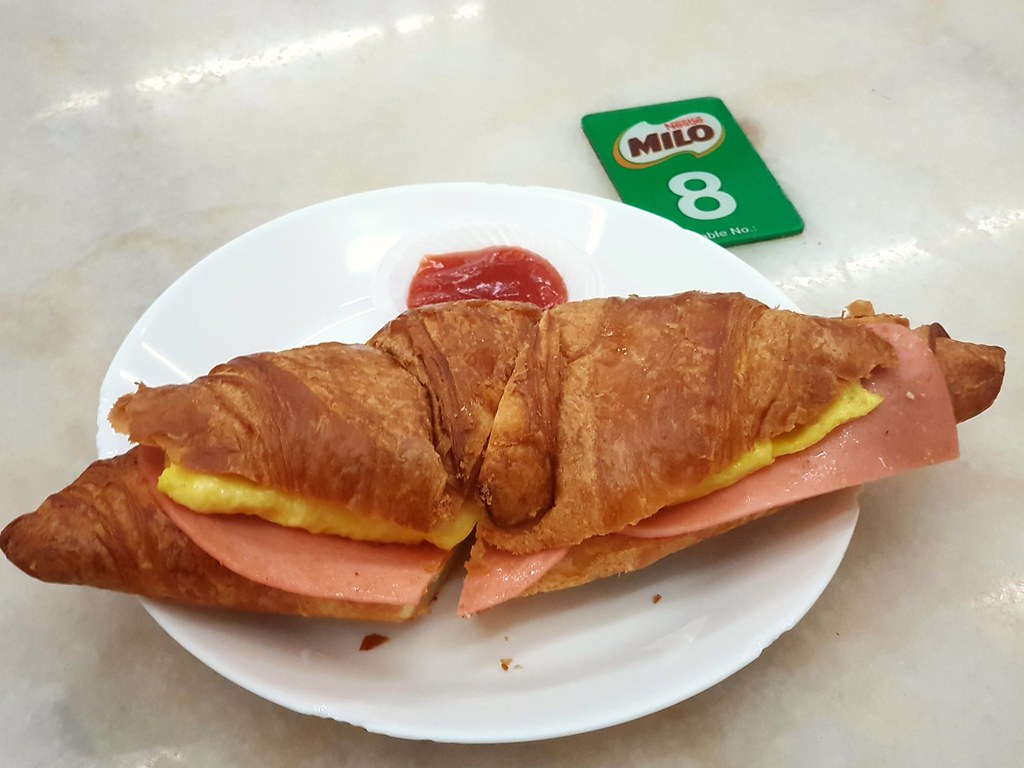 三合一牛角包 (Cheese+Ham+Egg+Croissant) rm$7.90 @ 溏记海南咖啡 Restaurant Thong Kee, Sea Park PJ