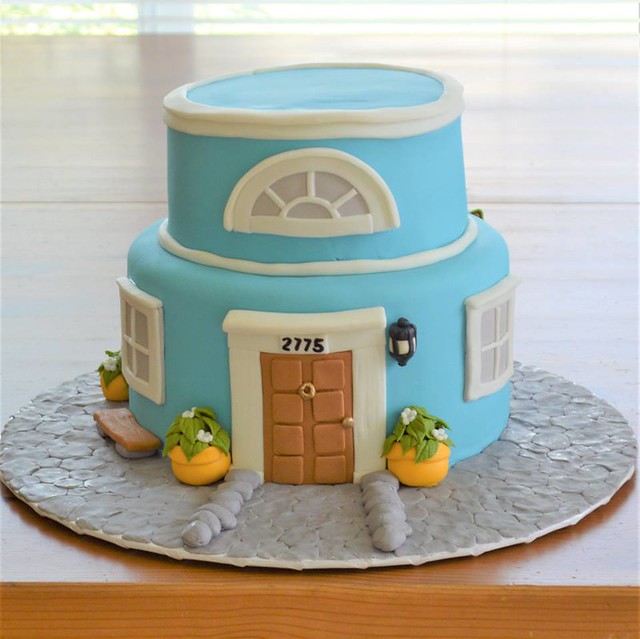 Cake by Marietta's Cakes California
